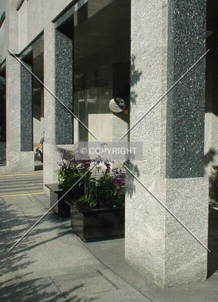 Photo 143-898-575