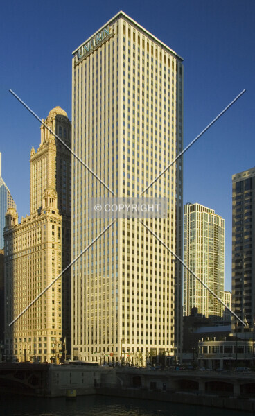 Photo 143-943-673