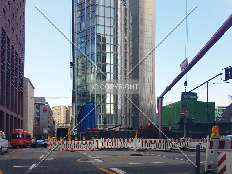 Photo 144-175-893