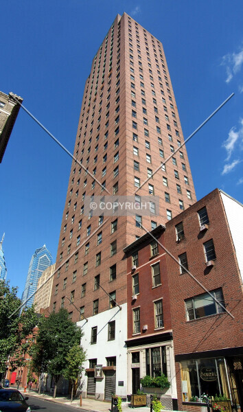 Photo 144-245-816
