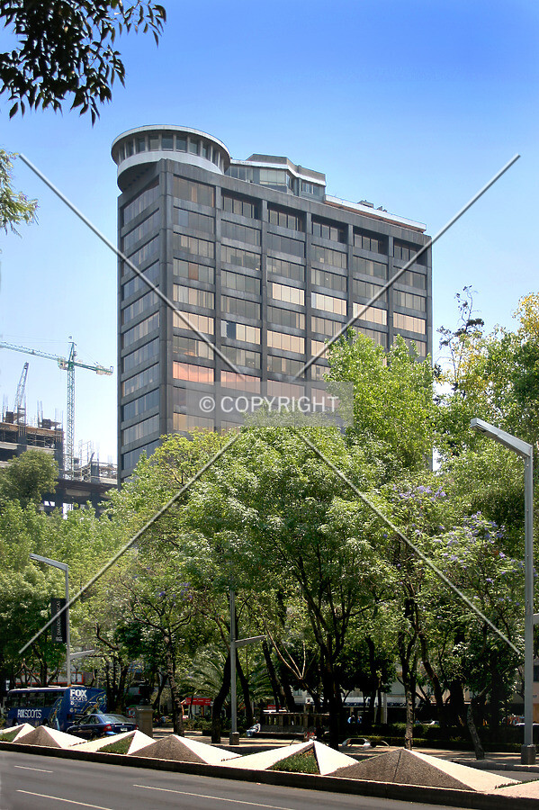 Photo 144-290-212