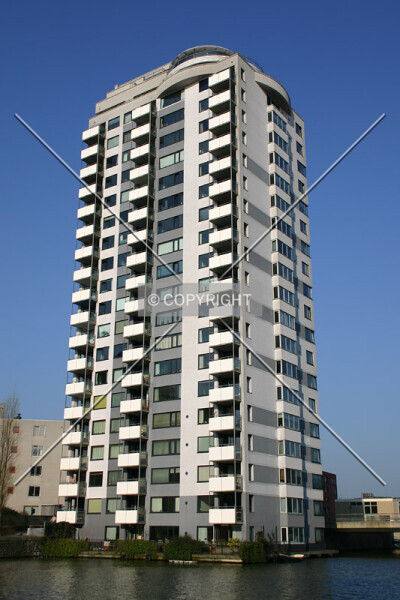 Photo 144-813-359