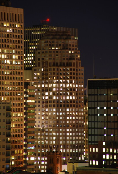 Photo 145-573-933