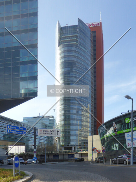 Photo 147-059-352