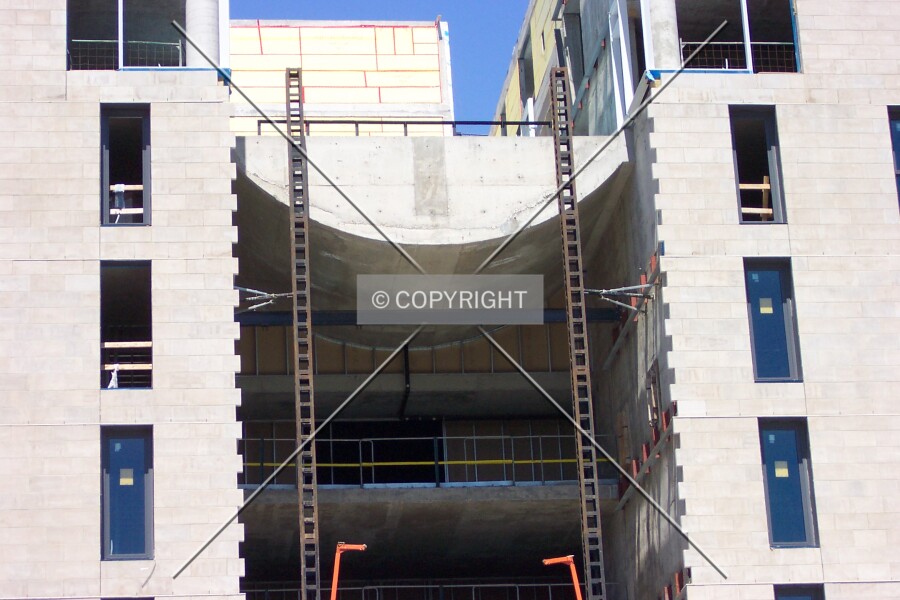 Photo 147-385-071