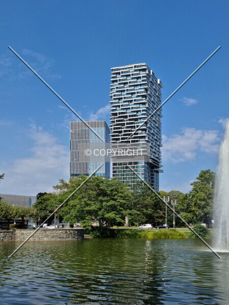 Photo 147-719-537