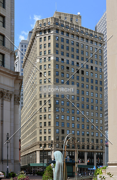 Photo 147-983-231
