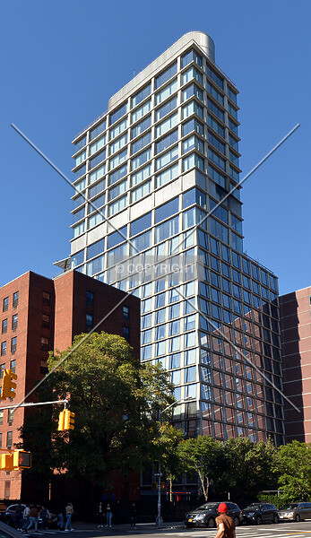 Photo 148-462-736