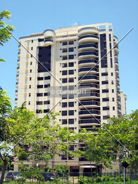 Photo 148-577-382