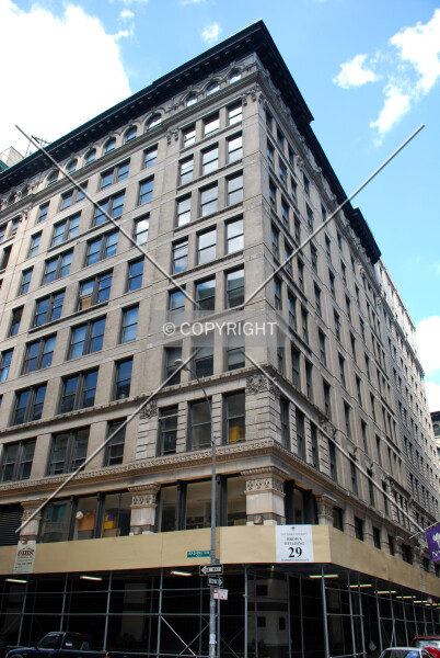 Photo 149-259-592