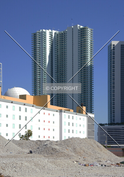Photo 151-167-025