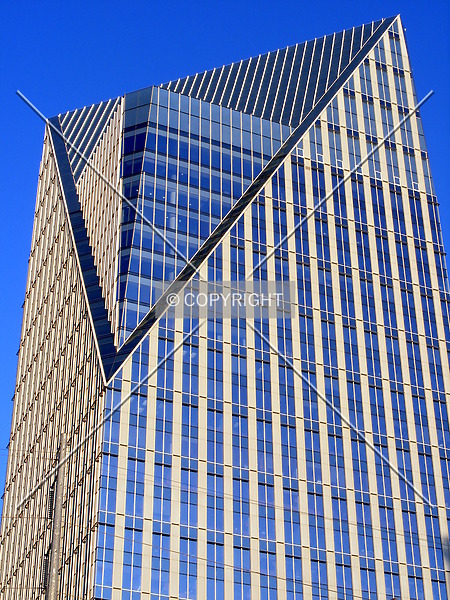 Photo 151-747-532