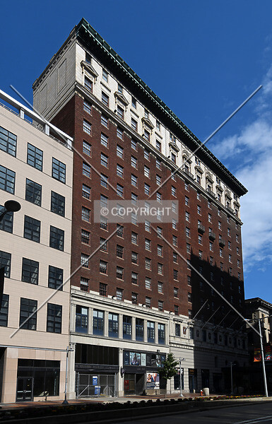Photo 153-104-953