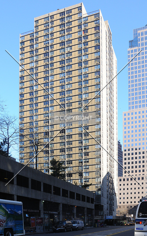 Photo 153-308-645