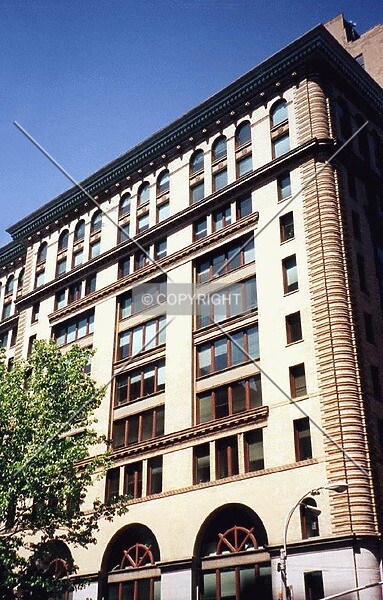 Photo 154-407-709