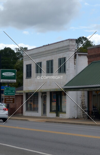 Photo 155-881-371