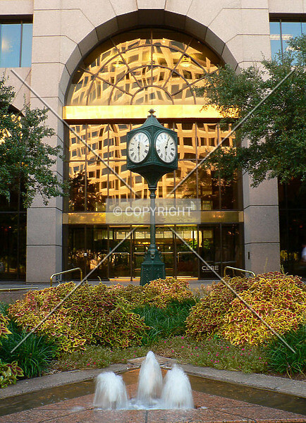 Photo 156-294-930