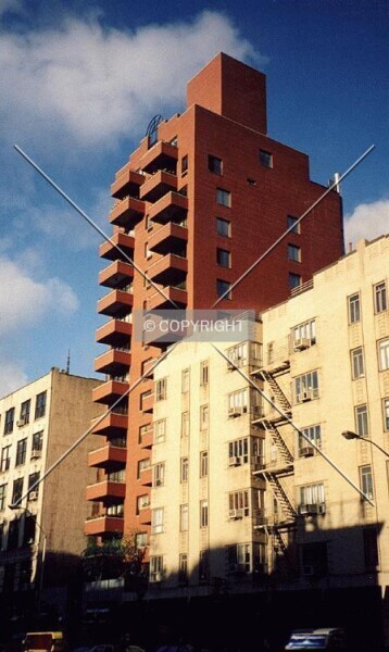 Photo 156-364-449