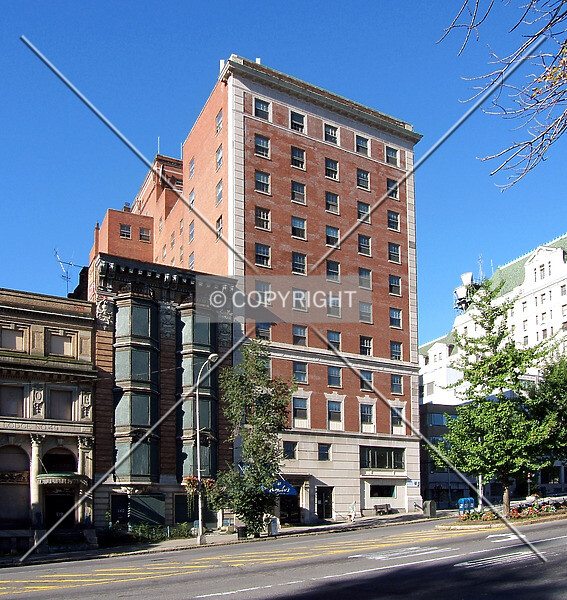 Photo 156-547-698