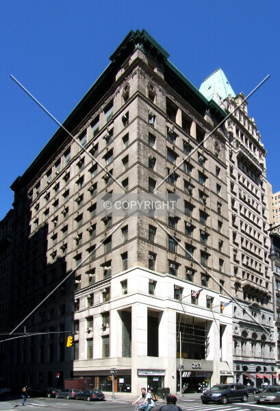 Photo 156-741-899