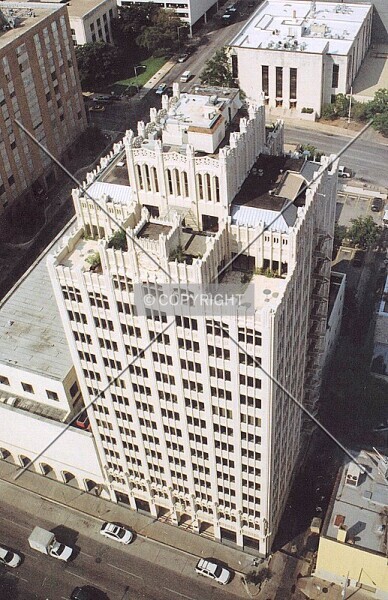 Photo 156-833-025