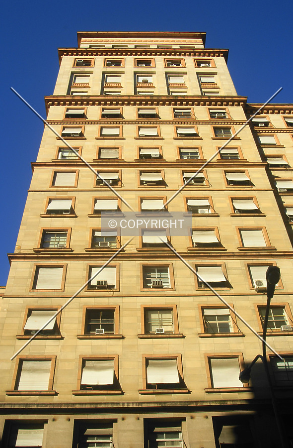 View from across Borges de Medeiros Avenue