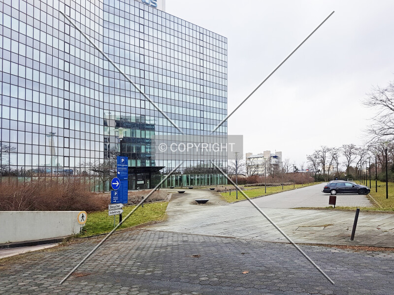 Photo 158-716-797