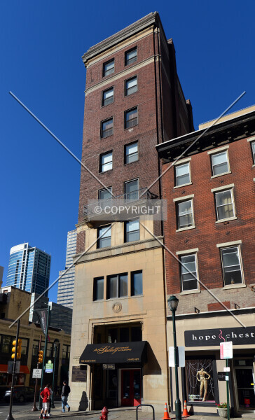 Photo 160-106-897