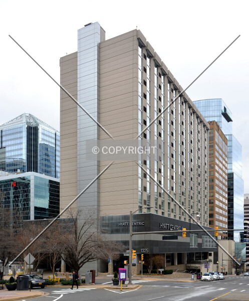Photo 160-145-392