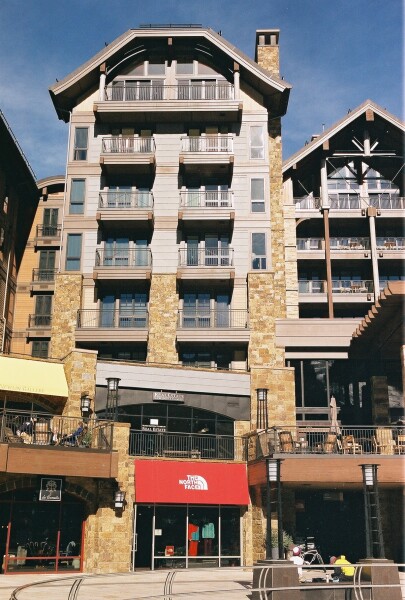 Solaris Residences
