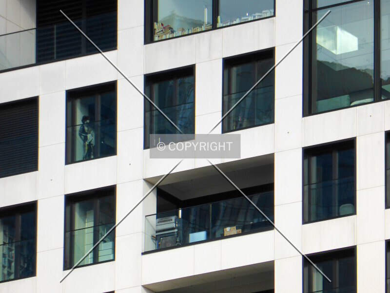 Photo 161-596-471