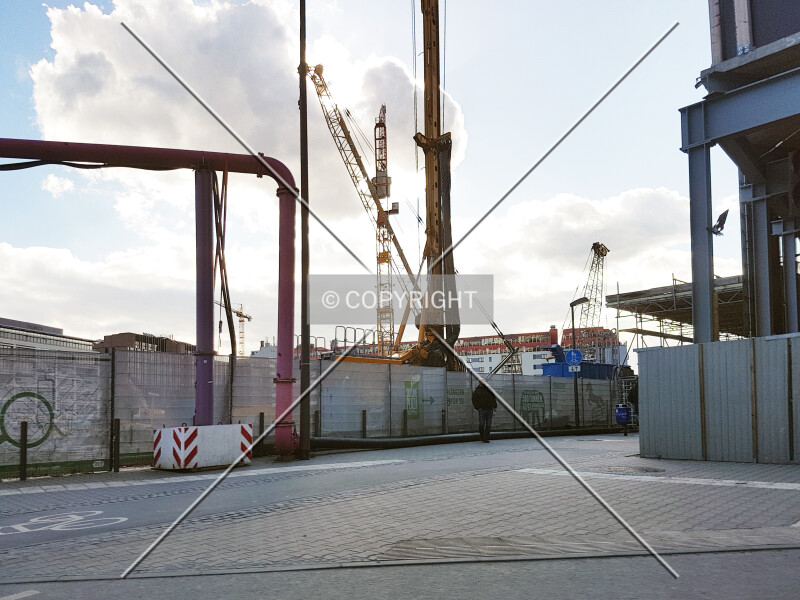 Photo 166-217-622