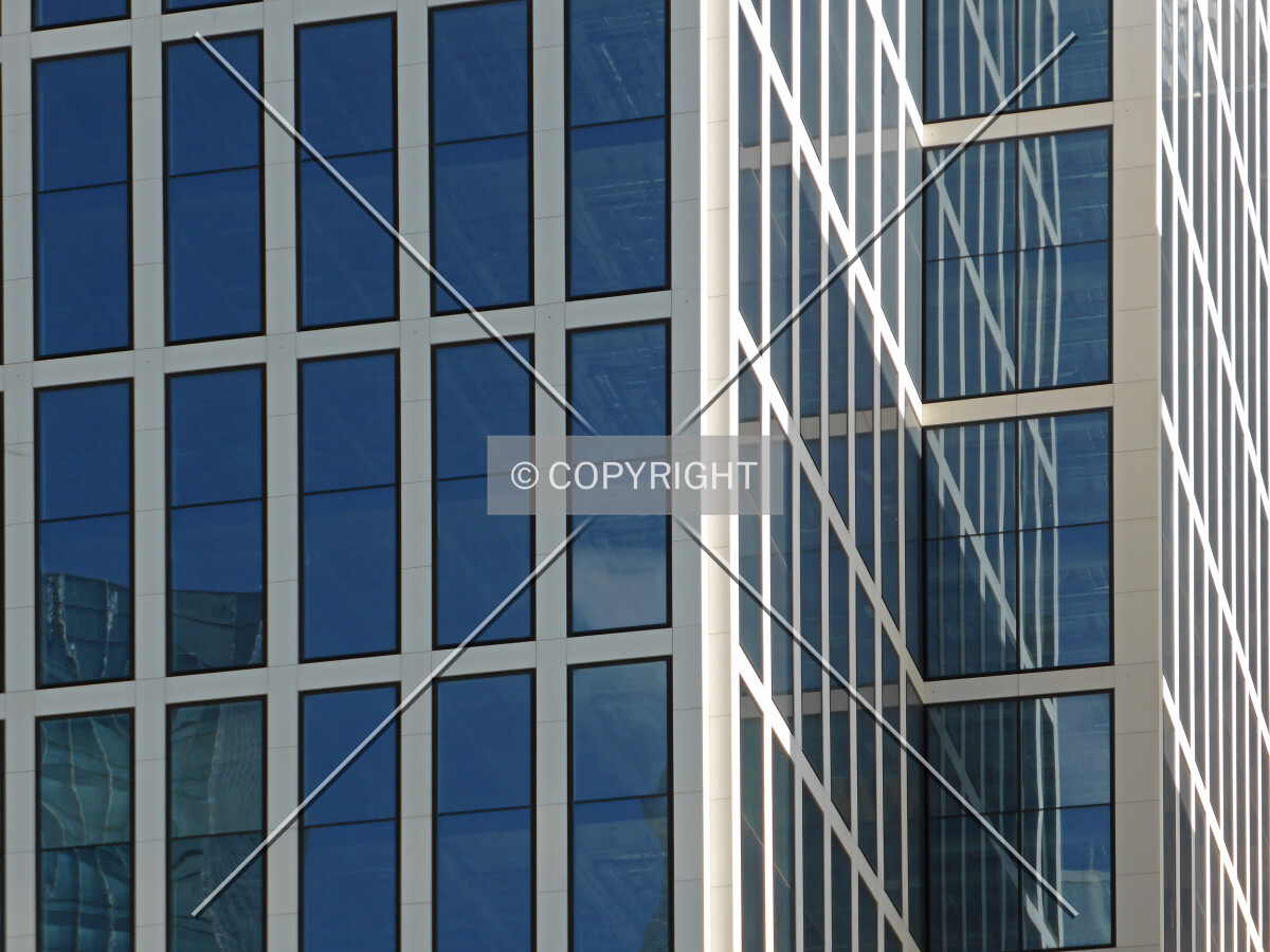 Photo 166-330-240