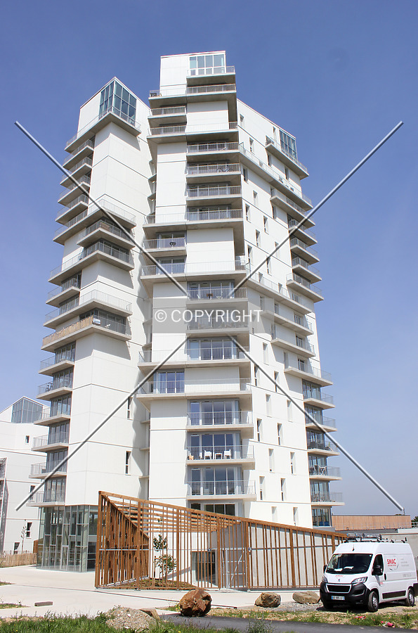 Photo 166-391-019