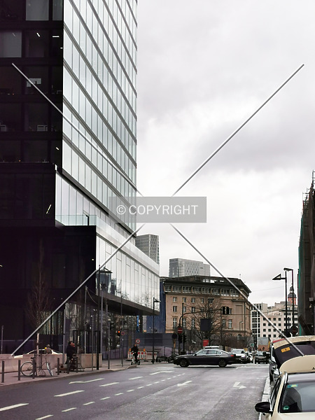 Photo 167-575-832