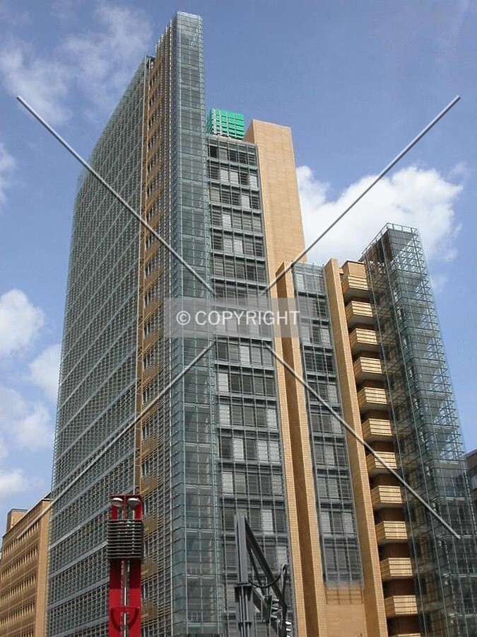 Photo 168-082-412