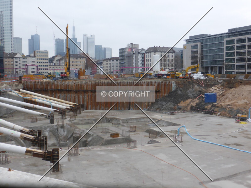 Photo 168-723-377