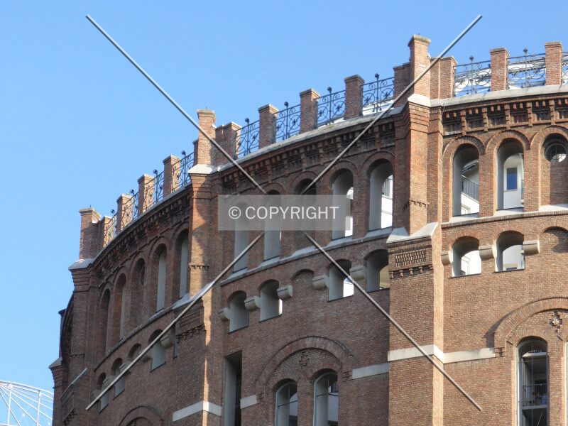 Photo 169-221-372