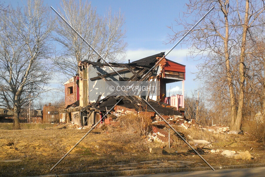 Photo 169-301-921
