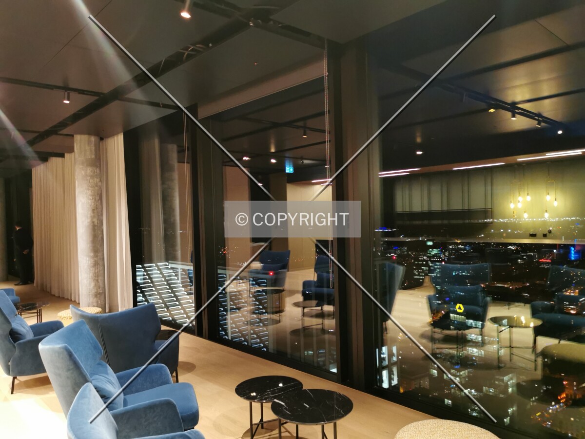 Private bar for office tenants on the top regular floor (#45)