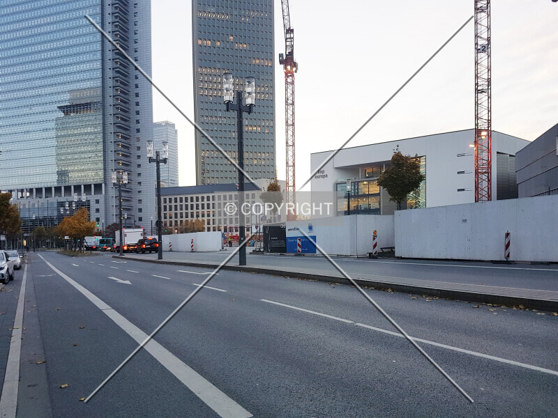 Photo 170-323-713