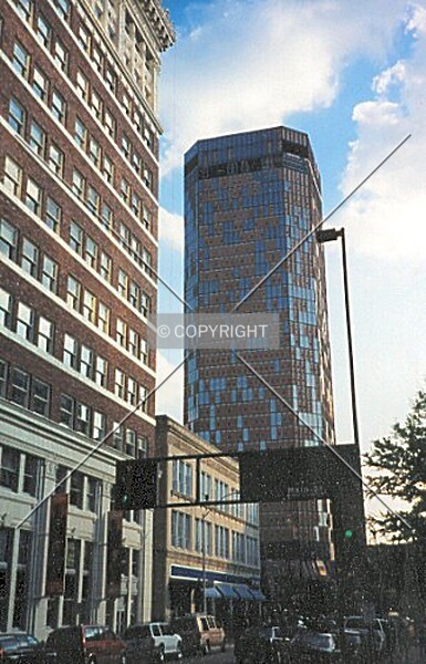 Photo 170-595-920