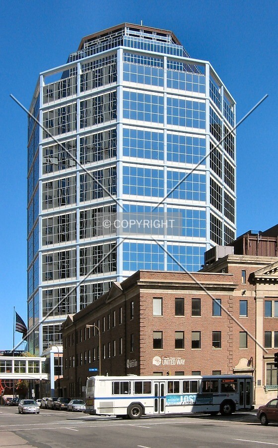 View to the north along 4th Avenue South