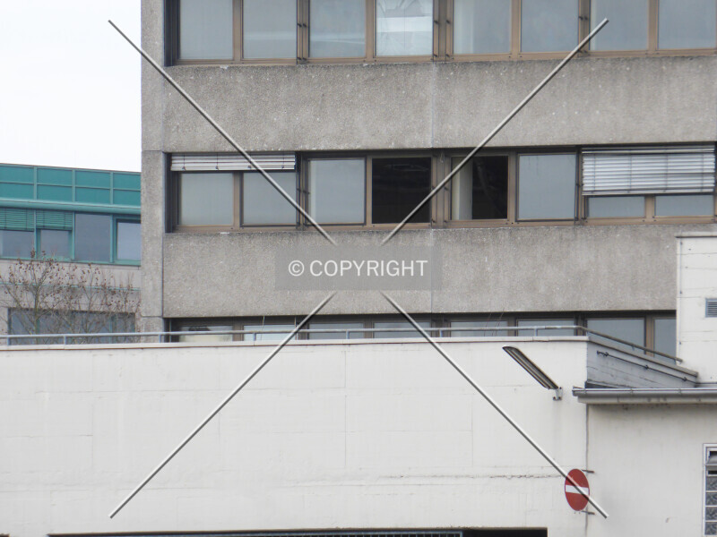 Photo 171-247-389