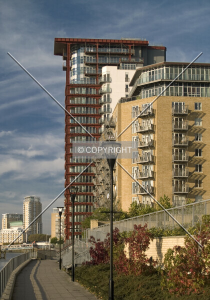 Photo 171-946-614