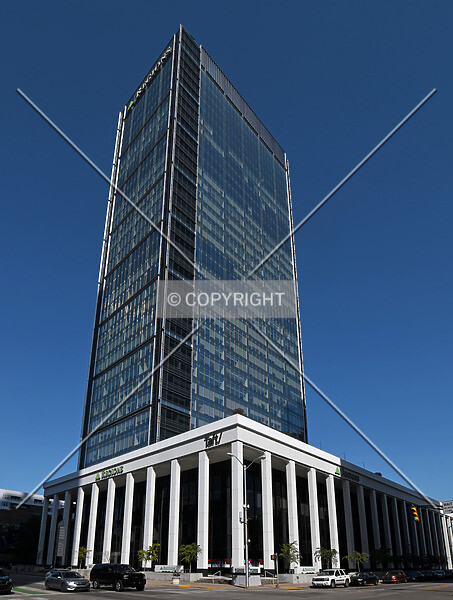 Photo 172-469-837