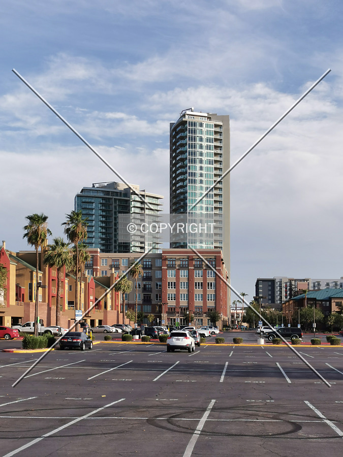 Photo 173-370-982