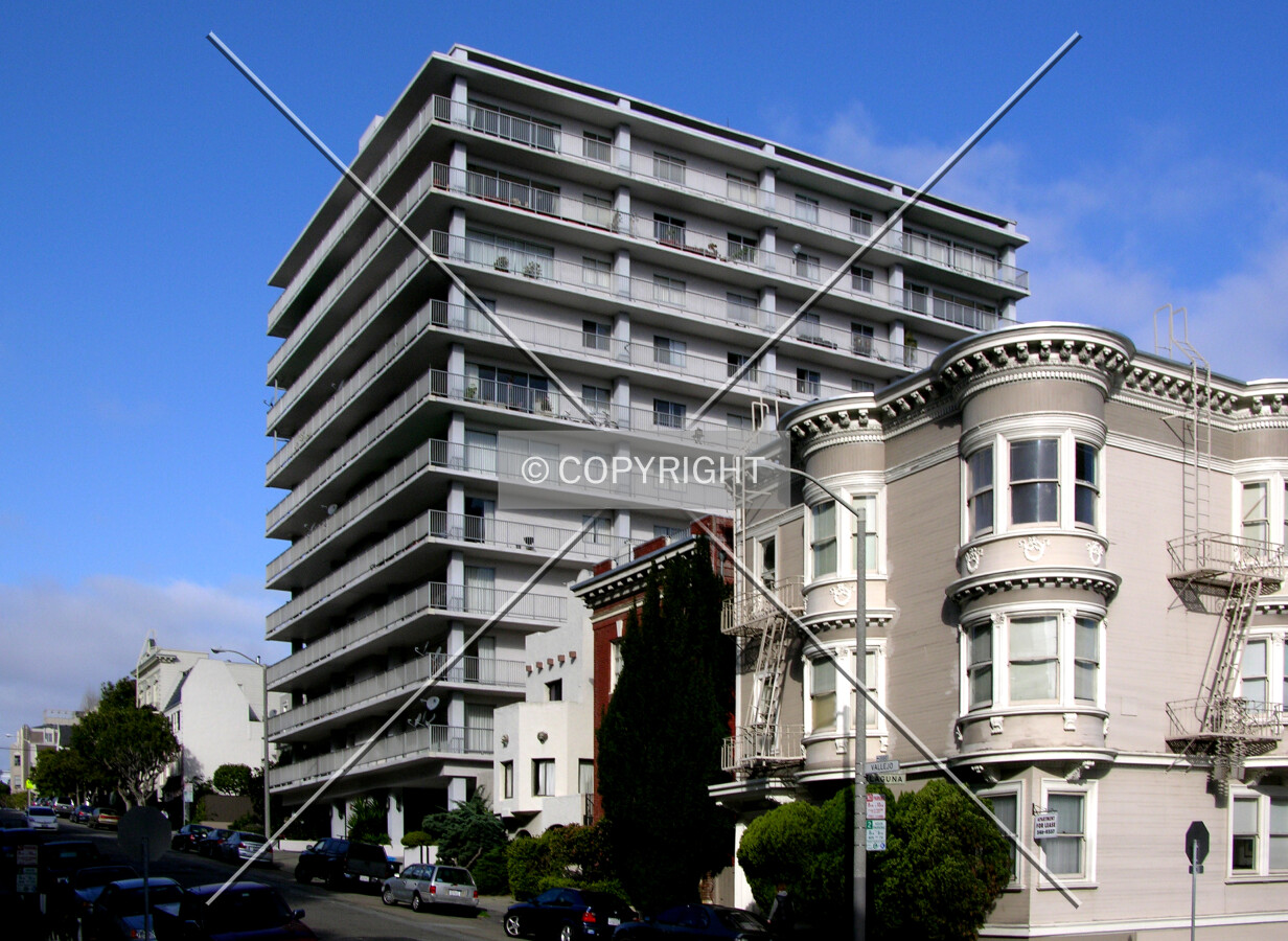 From Vallejo Street to the southeast