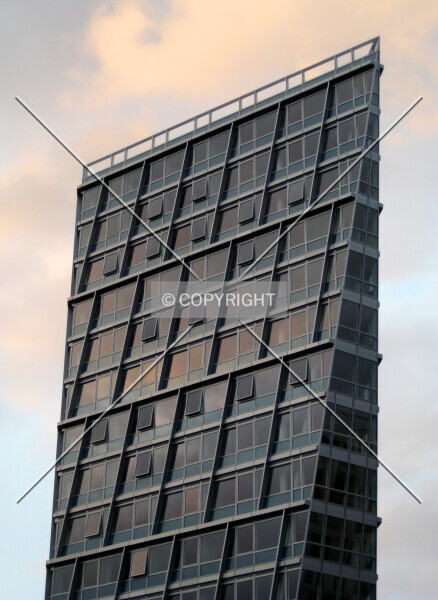 Photo 177-690-660