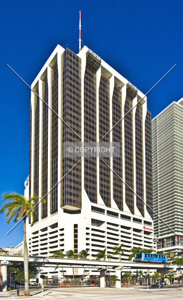 Photo 178-043-955